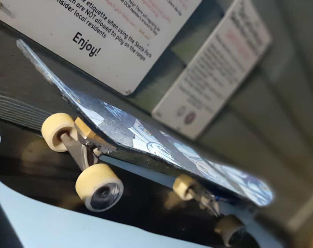 Surf Skateboard Shop, the UK's only distrubutor of Waterborne Skateboard Products, Waterborne Trucks and wheels, Surf skateboard shop, surf skate, surf skating UK, skateboards, Waterborne