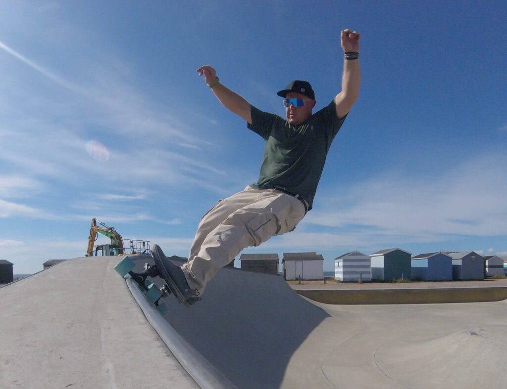 Surf skate testing - Waterborne Skateboards Taurus wide body setup. #3