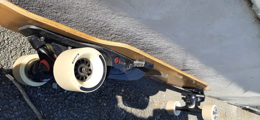 Surf Skating Power 7 Reasons to Ride an Electric Surf Skate #4